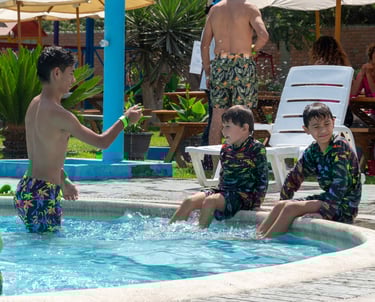 Piscina VPX Cieneguilla