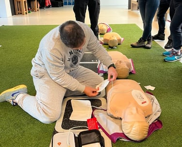 Reanimatie en AED training in Enschede