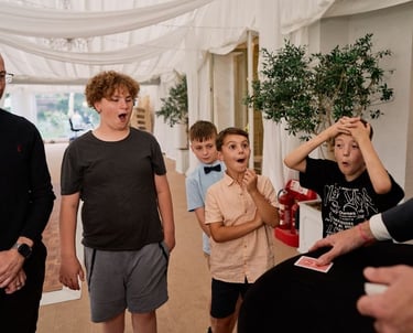 kid friendly magic at weddings