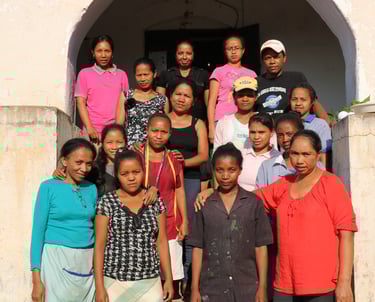 La Case Verte equipe d'artisans