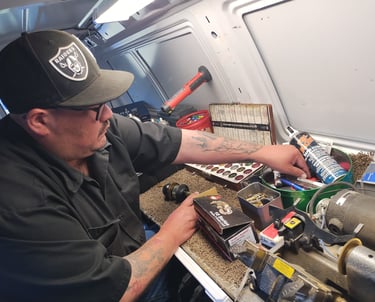 a man in a black shirt and a hat