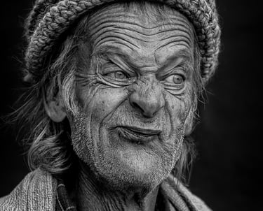 Street character portrait of man by Carol Visser