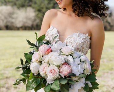 About Us - HappyWedding.pro offers Wedding Video Editing for Filmmakers