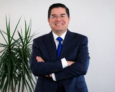 Dr. En E.J Luis Gonzalo Botello Ortiz