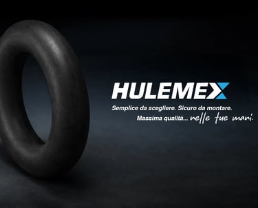 Anello in gomma nera illuminato, simbolo della qualità dei prodotti Hulemex nel branding consapevole