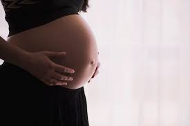 Sophrologie et hypnose périnatal, mieux vivre sa grossesse