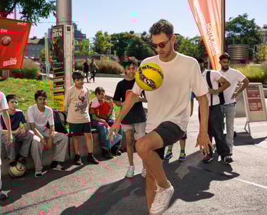 Paul Stich bei der Gaberl-Döner-Challenge im 10. Bezirk.