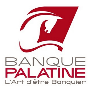 Banque Palatine logo featuring a red horse icon and the slogan L'Art d'être Banquier.