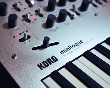 SU Sonics. Equipment & Gear List