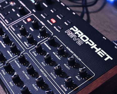 SU Sonics Music Production. Gear List