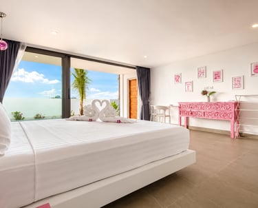 Bedroom 2 villa bardi