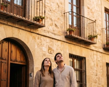 Pareja buscando primera vivienda