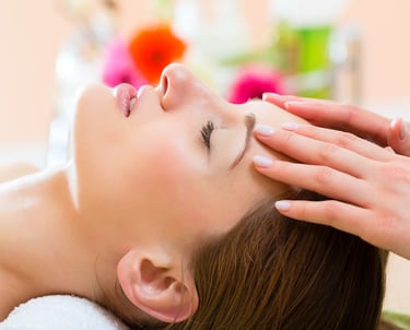 Moment de relaxation avec un soin énérgétique apaisant