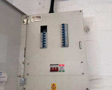 fuse box replacement work in Birmingham hard box