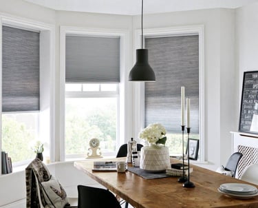Made to measure pleated blinds