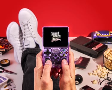 R36S palaiko 15000 klasikinių žaidimų