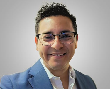 Oscar Friaz, fundador de gerenteweb.mx 2025