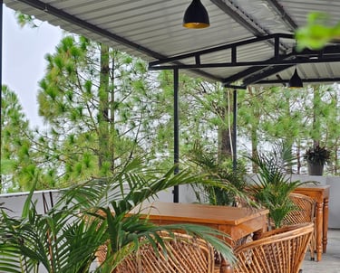 Rooftop Cafe in Pauri