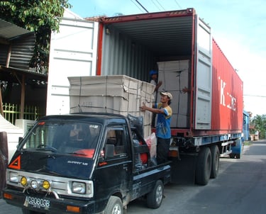 First Primuss Furniture container send to Australia