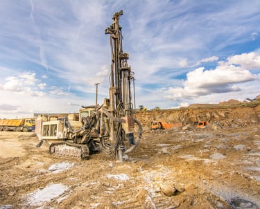 foreuse en activité sur un chantier