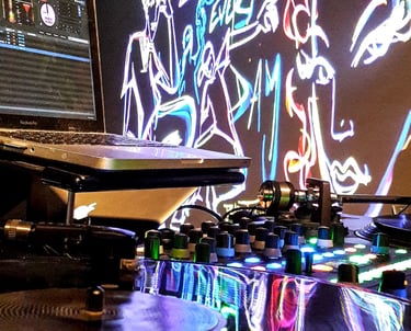 Barth Le Sablier LED painting performance La Place 2