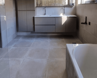 Badkamermeubels keramische tegels bad