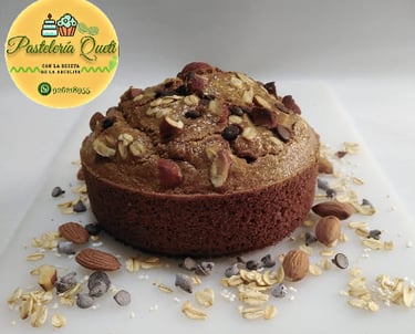 keke de almendra avena y chispa de chocolate pasteleria queti lima