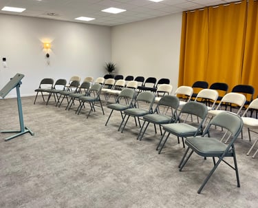 Disposition conférence salle 55 m²