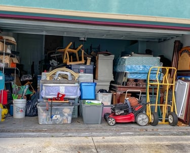 Curbside Junk Collection Garage Cleanout