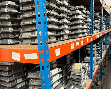 Stock de ECU motor / Centralitas motor para coches y recambios para clientes de Clairicar