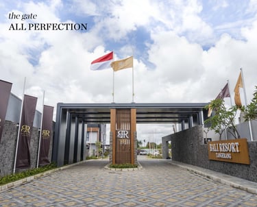 Gerbang Utama Bali Resort Tangerang