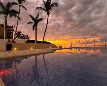 Alberca con vista al mar en Bungalows Aleday en Los Ayala Nayarit