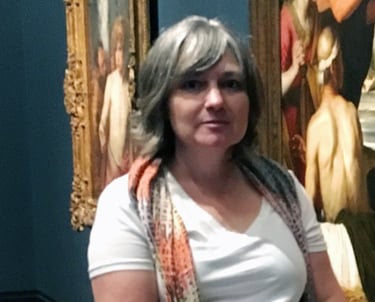 Teena Crouse.  Artist of abstract realism paintings