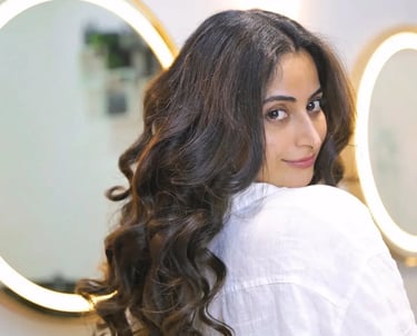 Aishwayra Sharma at Ayush Manocha Salon