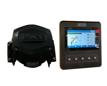 Control panel in black and yellow with digital display designed for truck mounted crane Torque Limiter.