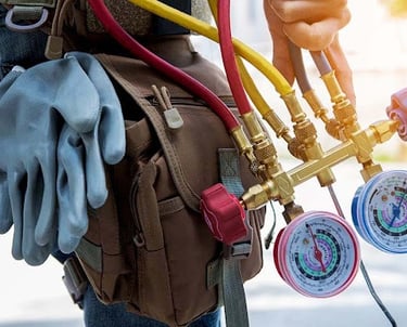 refrigerista especializado em assistência técnica domiciliar de refrigeradores