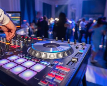 a dj - r - r9 controller controller for a dj - r - 12