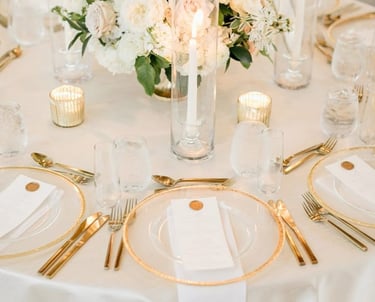 wedding table plate placements