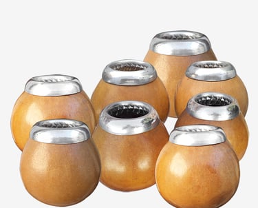 A group of natural gourds with a smooth aluminum ferrule measuring 40mm in diameter
