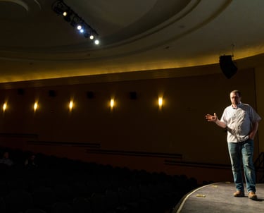 Alex Hobcraft presenting to small businesses