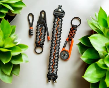 Fiador, llavero, pulsera y llavero con brújula hechos de paracord