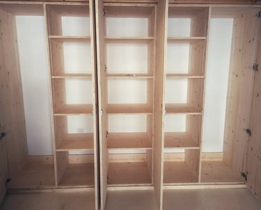 Dressing sur mesure en épicéa