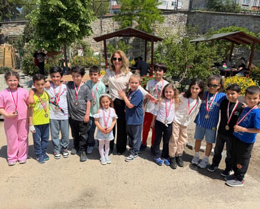 Usta Hamleler Satranç Kulübü