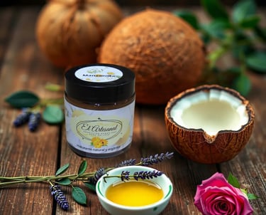 crema orgánico y natural El artesanal con taza de aceite y coco