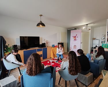 groupe de femmes et filles atelier