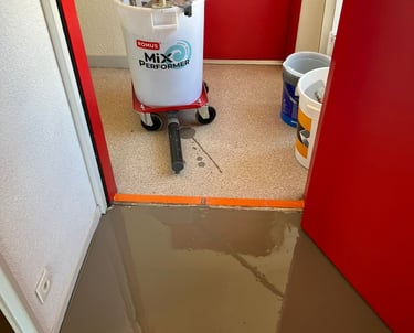 Ragréage de sol dans un appartement