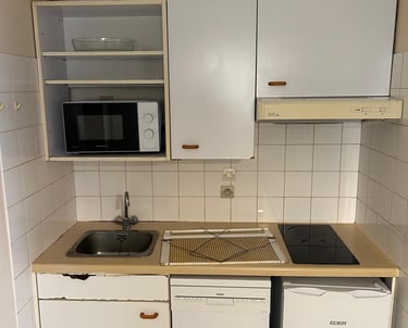 cuisine vieillissante et abimée