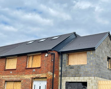 Transformation of a damaged pitched roof into a new, durable roof