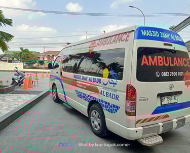 Armada Ambulans Gratis Masjid Jami' Al Badr