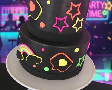 Bolo Fake Neon